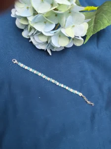 Blue & White Floral Beaded Bracelet